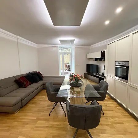 411 - & トリエステ