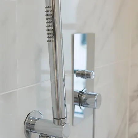 411 - & 4* トリエステ