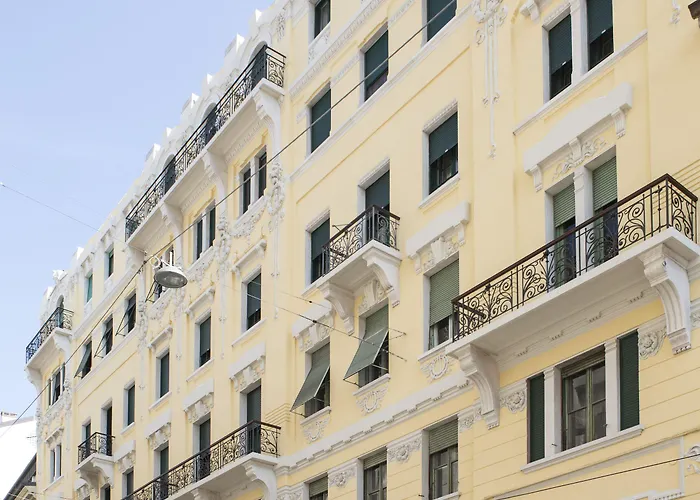 411 - & Guest house Trieste