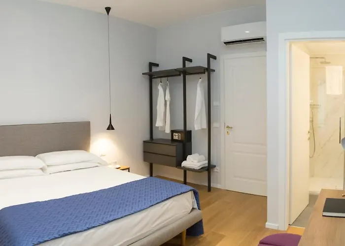 411 - & Guest house 4*